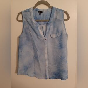 Sami & Jo Blue Sleeveless Blouse with Notched Collar